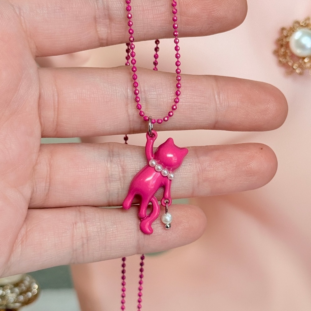 Pink Cat Pendant Necklace - Picture 3 of 7
